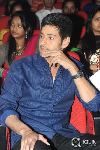 1-Nenokkadine-Movie-Audio-Release